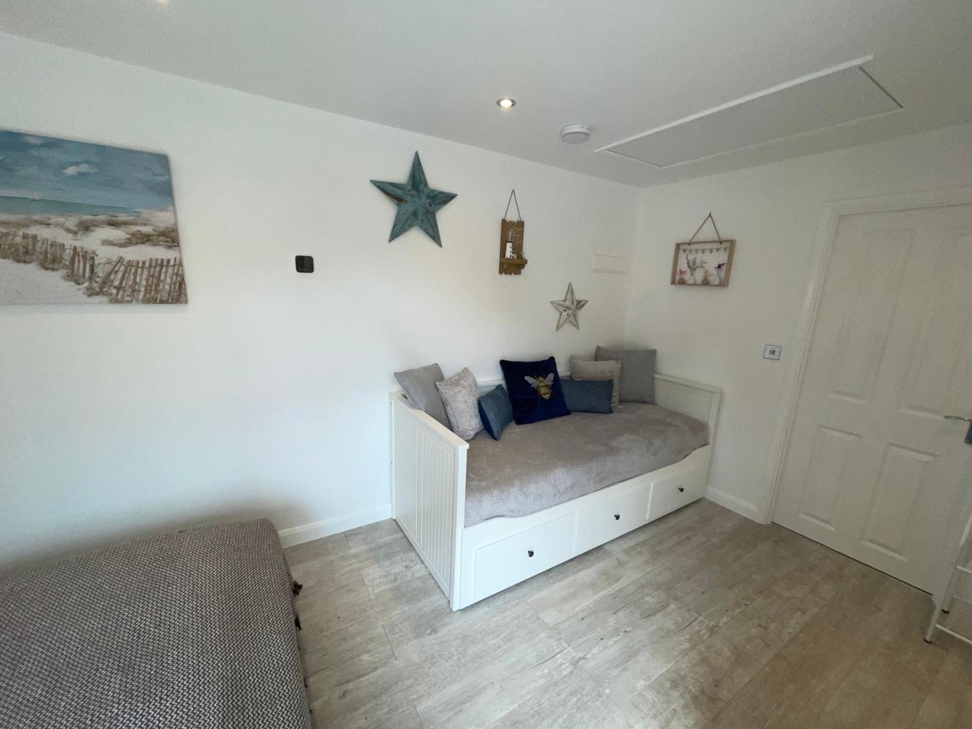 Modern Stylish Studio Flat Near Leigh On Sea. Hadleigh  Extérieur photo